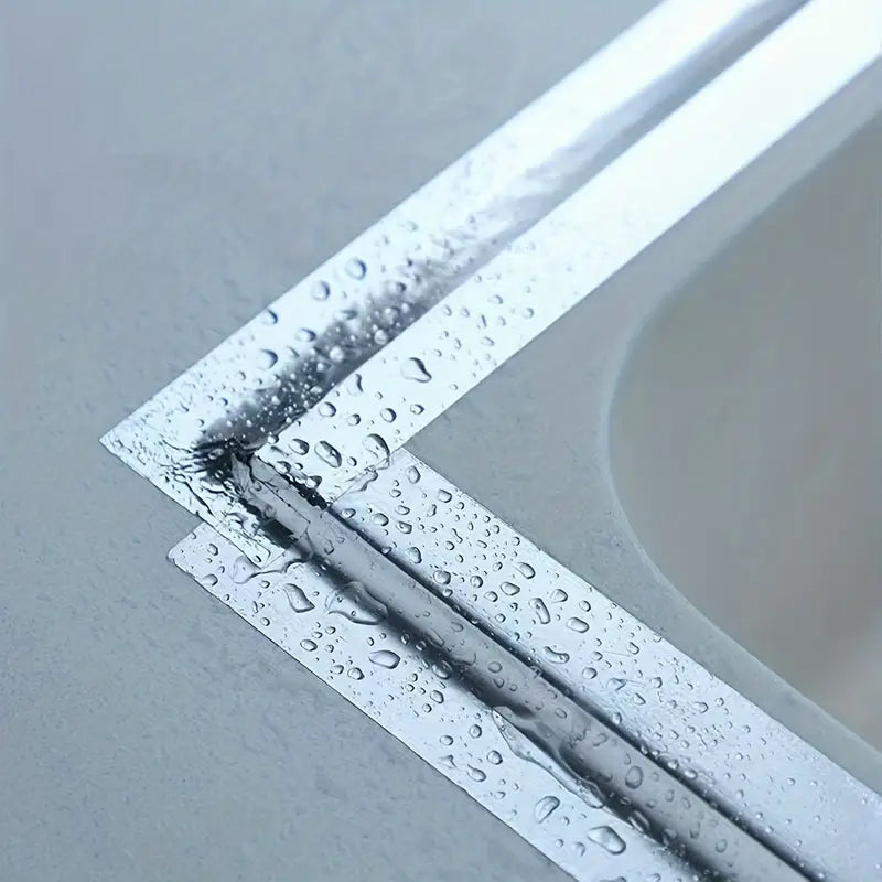 Bandă autoadezivă din aluminiu pentru etanșare