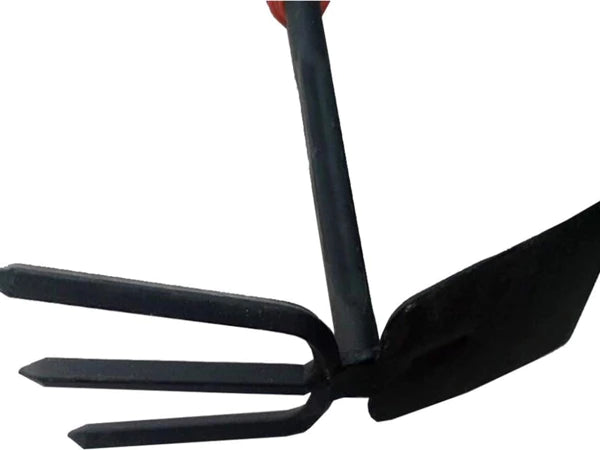 Sapă de grădină cu două fețe