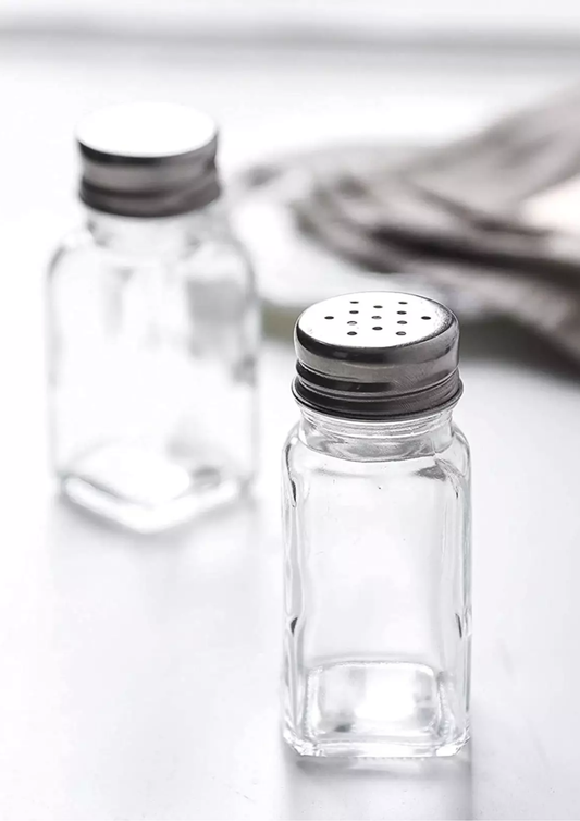 Set 2 solnițe pentru sare și piper