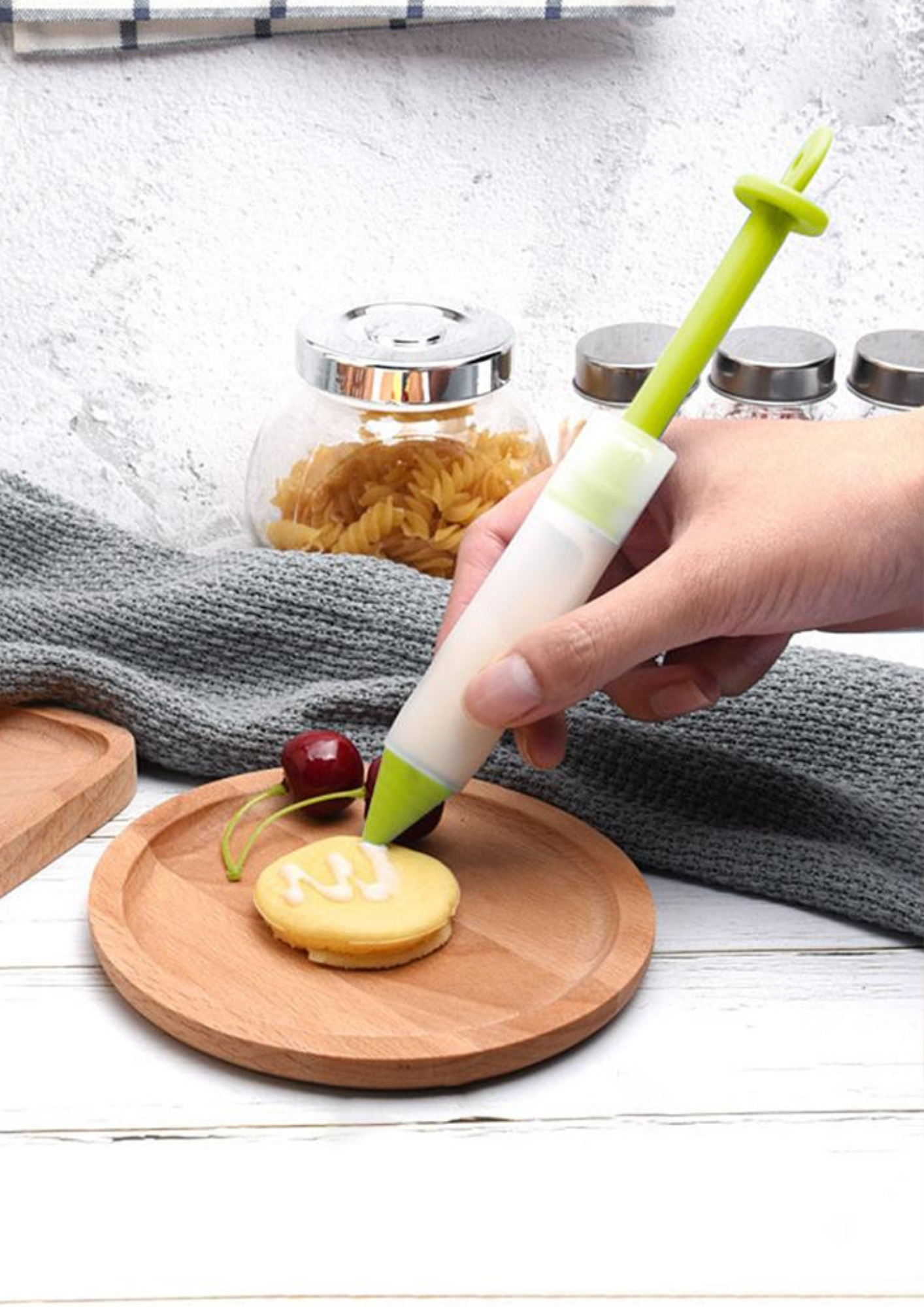 Pix pentru decorat prăjituri, set cu 4 duze