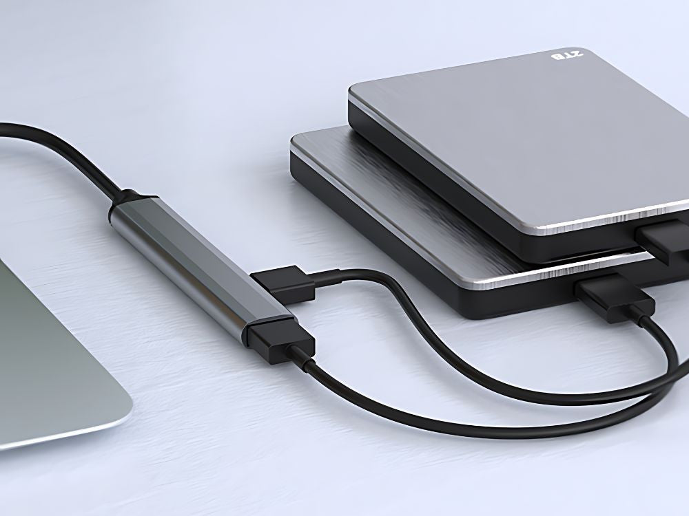 Hub pentru transfer date cu 4 porturi USB