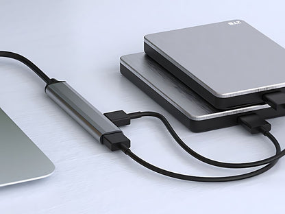 Hub pentru transfer date cu 4 porturi USB