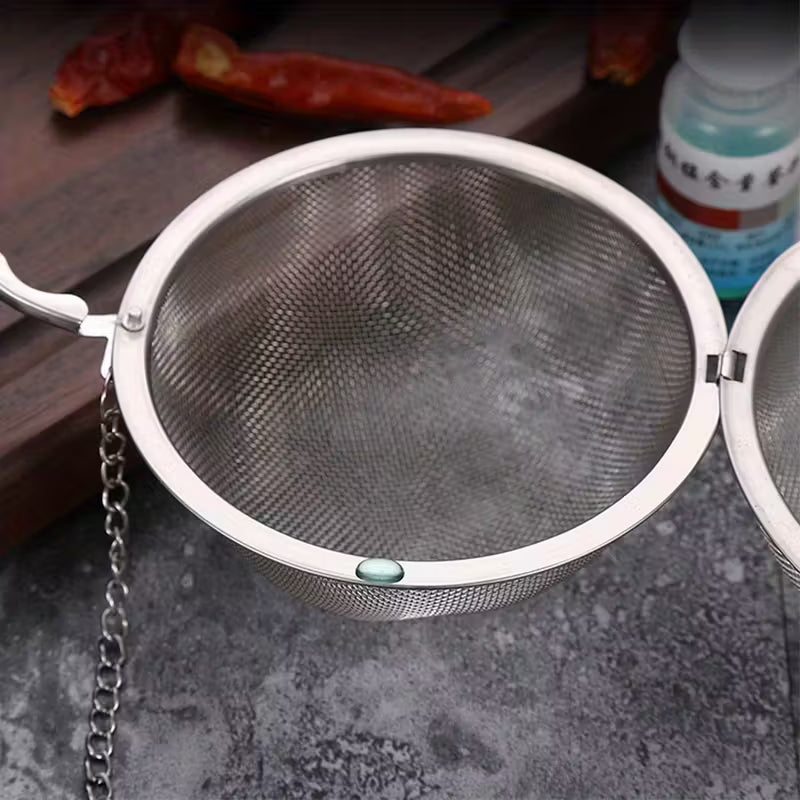 Infuzor de ceai cu bilă de oțel și lanț