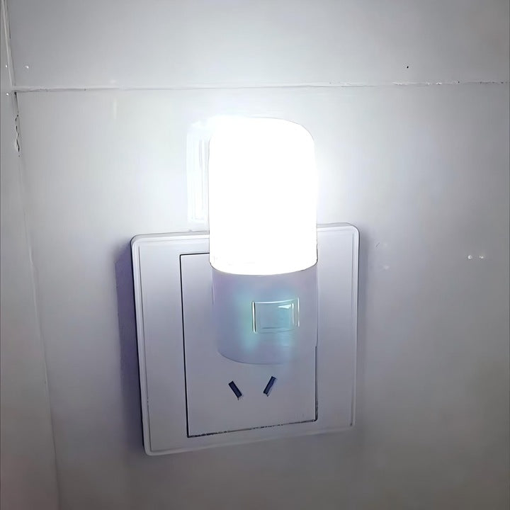 Lampa de noapte LED cu întrerupător