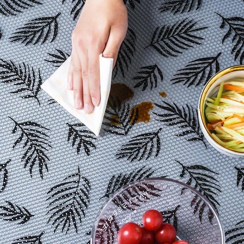 Covoraș antiderapant pentru sertare și rafturi