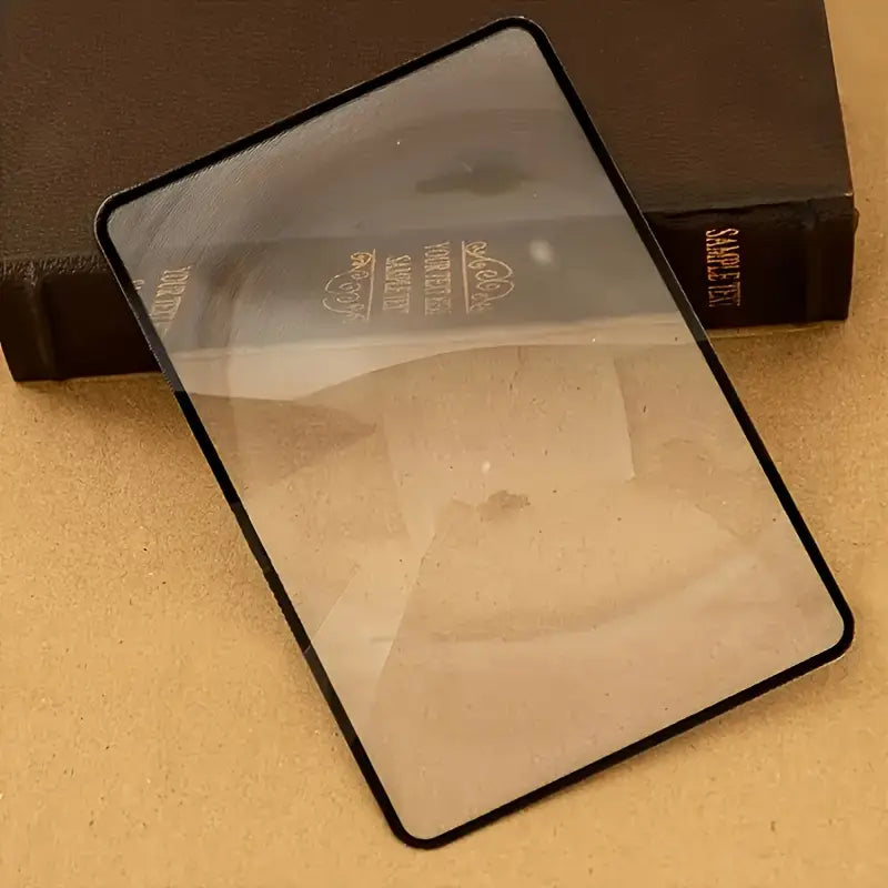 Lupă pentru citit, zoom optic 3x, transparent
