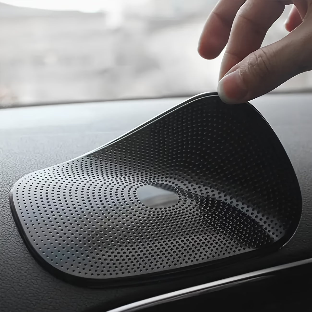 Pad auto anti-alunecare pentru bord