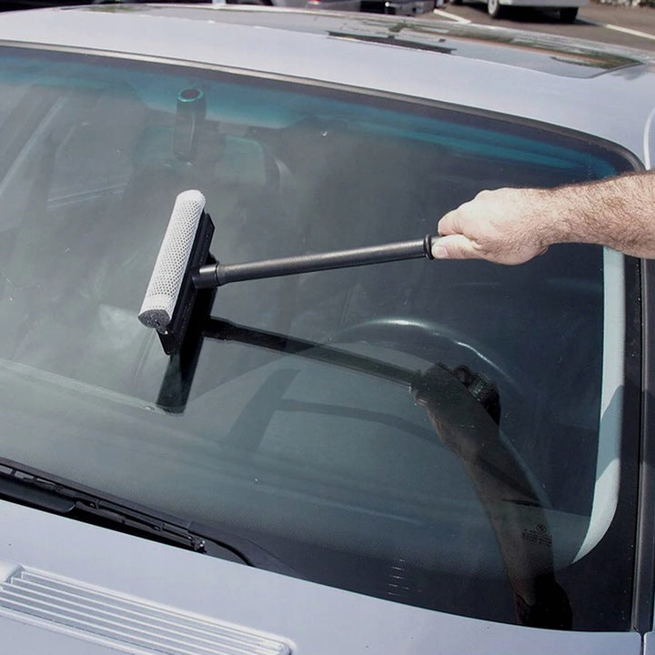 Racletă de geam cu pulverizator burete