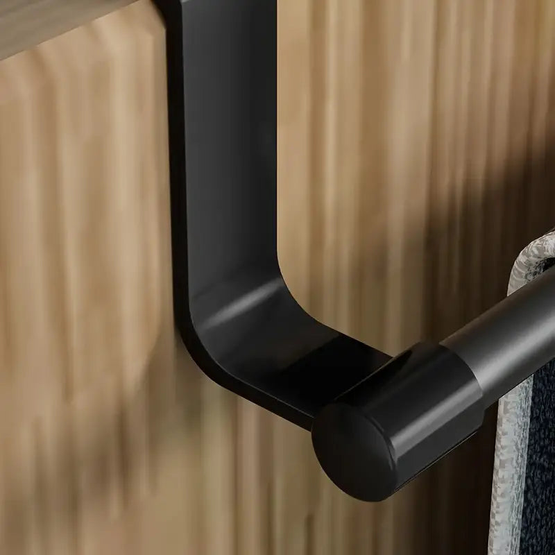 Suport pentru prosoape cu instalare pe ușă